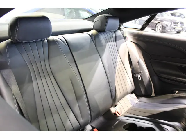 Mercedes-Benz E-Klasse Coupé 200 Premium 2019 Benzine 11