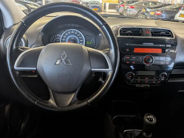 Mitsubishi Space Star 1.0 Bright 2015 Benzine 9