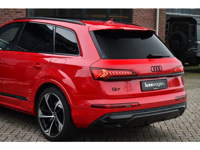 Audi Q7 55 TFSI e quattro S-Line 2021 Hybride Benzine 54