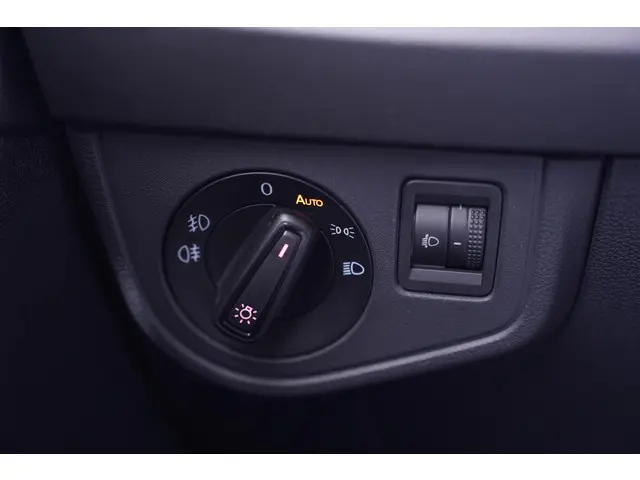 Volkswagen Polo 1.0 TSI Comfortline 2021 Benzine 34