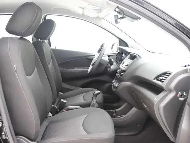 Opel KARL 1.0 ecoFLEX Edition 2017 Benzine 10