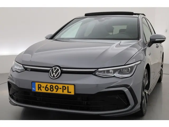 Volkswagen Golf 1.5 eTSI R-Line 2022 Benzine 34