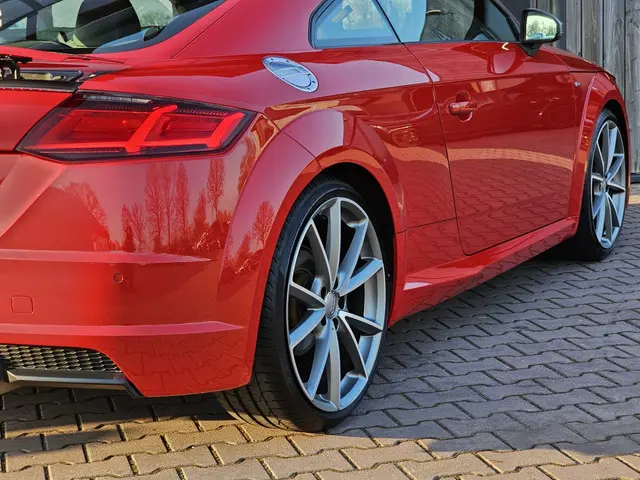 Audi TT 1.8 TFSI Pro Line S-line Sport 2016 Benzine 47