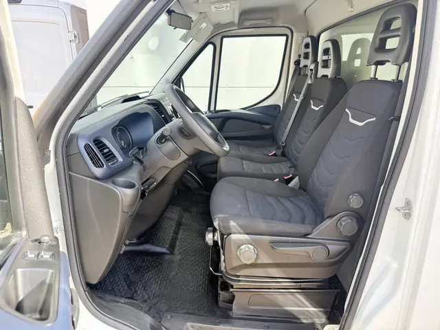 Iveco Daily 35C14 2.3 2021 Diesel 5