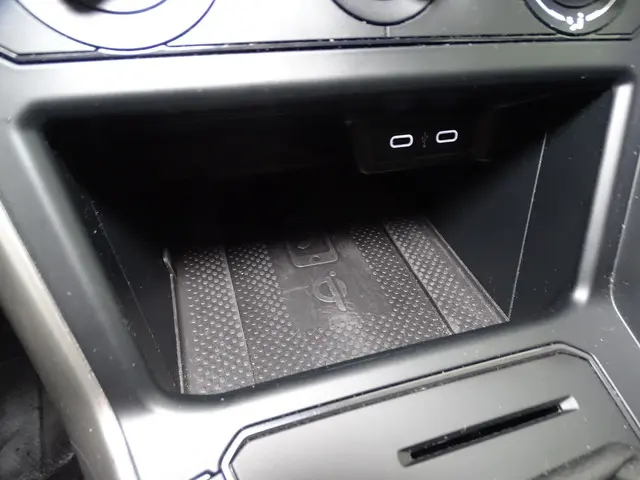 Volkswagen Polo 1.0 TSI Life M'23 2022 Benzine 46