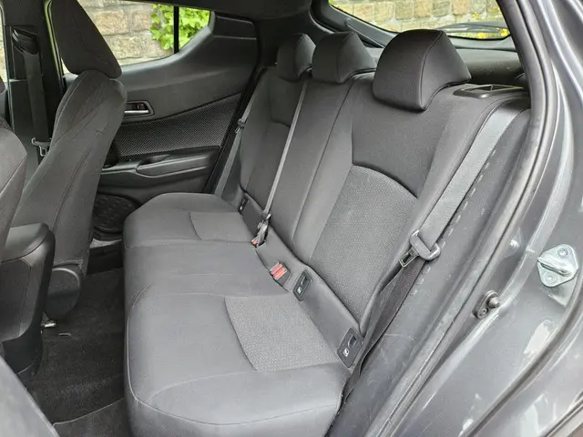 Toyota C-HR 1.2 Active 2018 Benzine 27