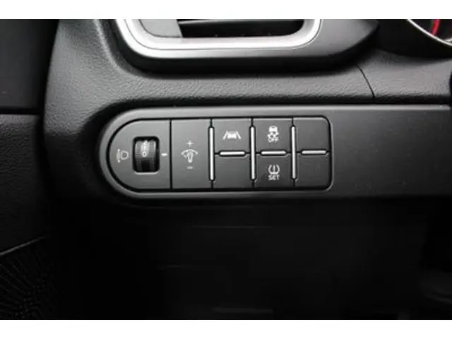 Kia Ceed Ceed 1.0 T-GDi DynamicLine 2022 Benzine 20
