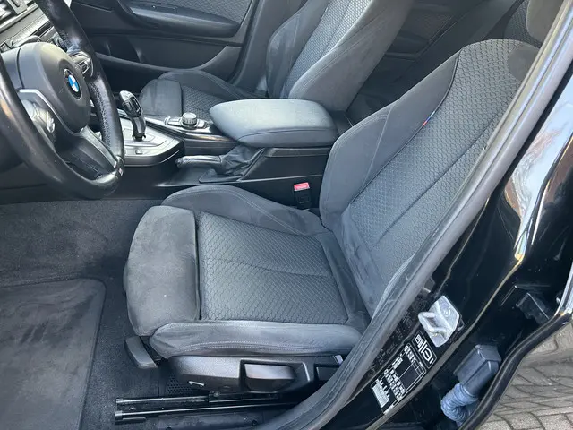 BMW 1 Serie 116i M Sport Edition 2015 Benzine 10