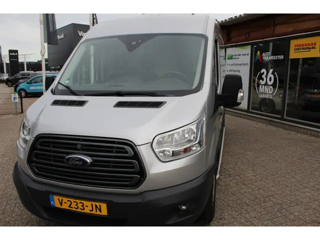 Ford Transit 330 2.0 TDCI L3H2 Am 2017 Diesel 3