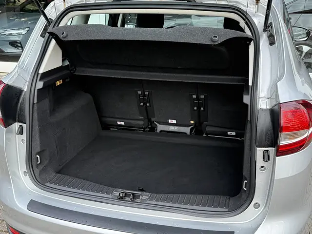 Ford C-MAX 1.0 Titanium 2015 Benzine 17