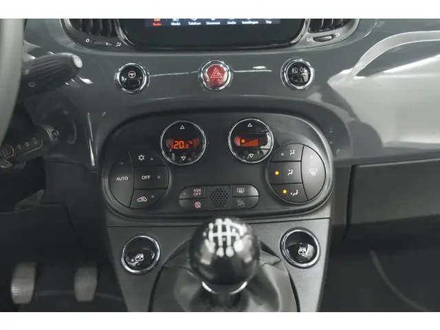 Fiat 500 1.0 Hybrid Dolcevita 2022 Benzine 41