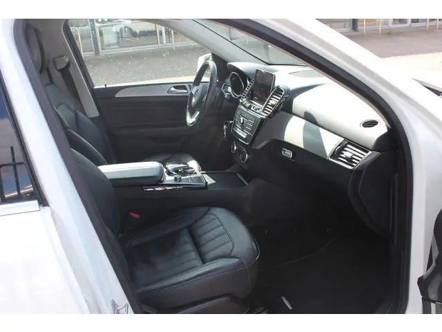 Mercedes-Benz GLE 500 e 4MATIC 2016 Hybride Benzine 5
