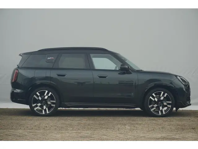 MINI Countryman E 2025 Elektrisch 4