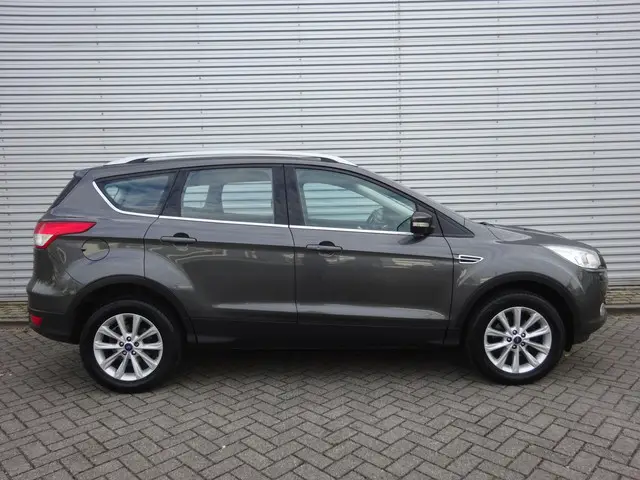 Ford Kuga 1.5 Titanium 2016 Benzine 5