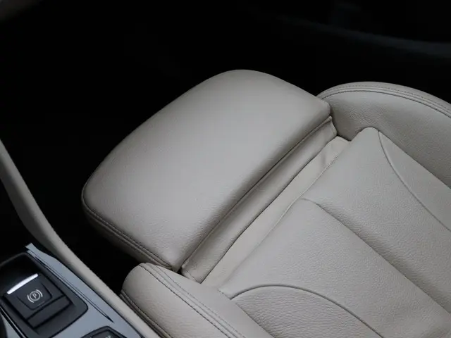 BMW 2 Serie Active Tourer 218i 2020 Benzine 28