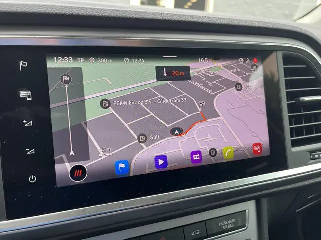 SEAT Ateca 1.5 TS DSG FR Business Intense 2022 Benzine 12