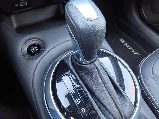 Nissan Juke 1.6 Hybrid Tekna 2023 Hybride Benzine 29
