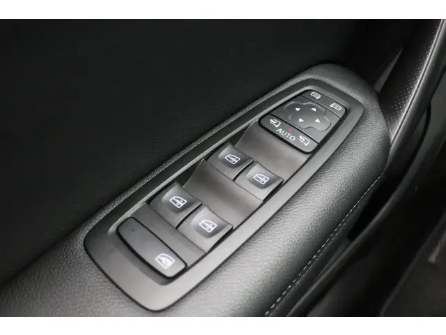 Renault Mégane Estate 1.3 TCe Intens 2021 Benzine 30