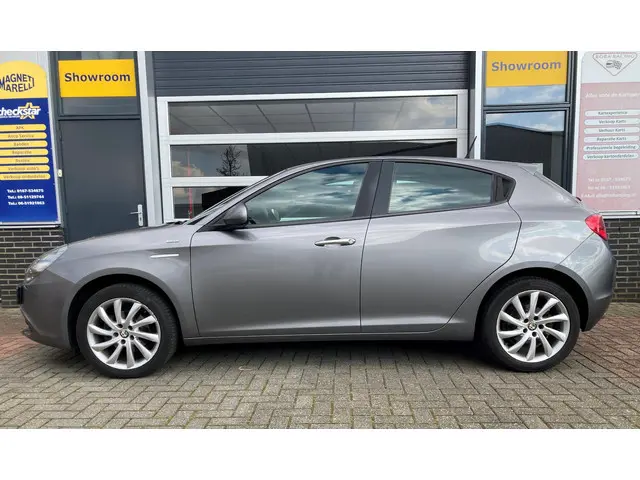 Alfa Romeo Giulietta 1.4 T Veloce 2014 Benzine 13