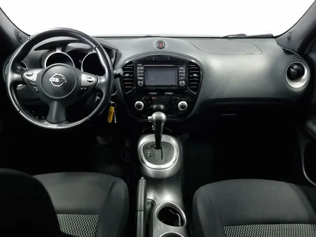 Nissan Juke 1.6 Acenta automaat 2015 Benzine 8