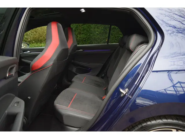 Volkswagen Golf 2.0 TSI GTI 2022 Benzine 12