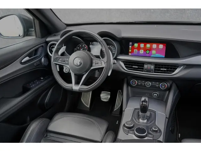 Alfa Romeo Stelvio 2.0 T Q4 B-Tech 2019 Benzine 18