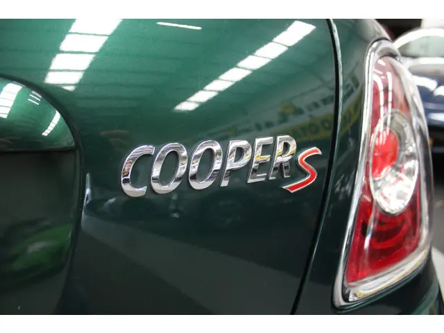 MINI Cooper S Mini 1.6 Chili Automaat 2013 Benzine 34