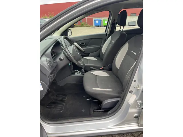 Dacia Sandero Stepway 0.9 TCe Laureate 2017 Benzine 11