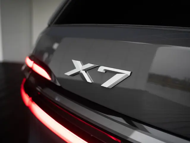 BMW X7 xDrive40i 2025 Benzine 28