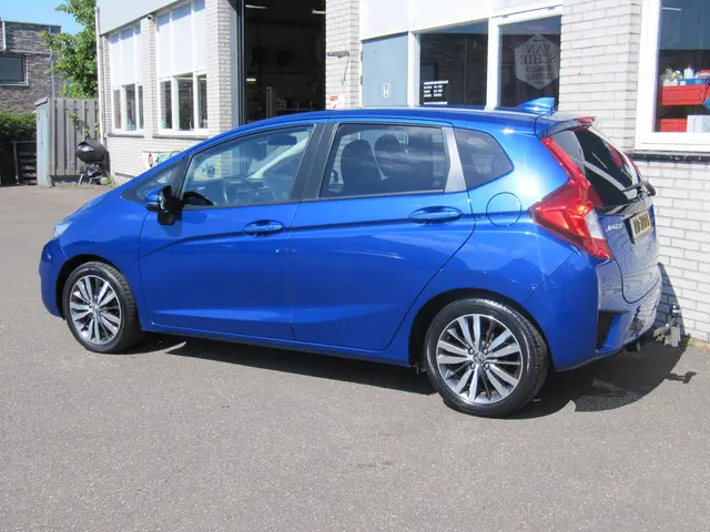 Honda Jazz 1.3 i-VTEC Elegance *TREKHAAK* 2015 Benzine 12