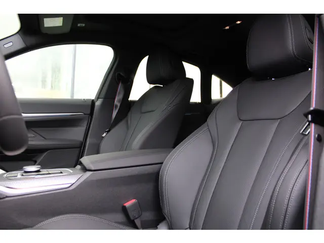 BMW i4 eDrive40 M Sport 2025 Elektrisch 4