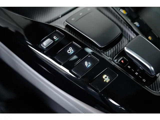 Mercedes-Benz AMG GT 4.0 Premium 2022 Benzine 37