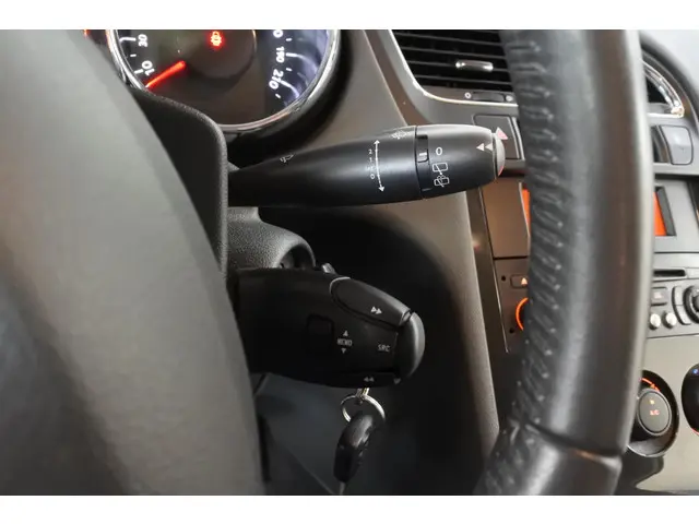 Peugeot 5008 1.6 VTi Access 2013 Benzine 22