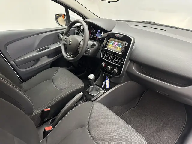 Renault Clio Estate 0.9 TCe Zen 2020 Benzine 5