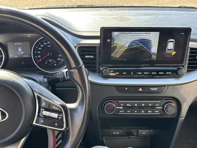 Kia Ceed Sportswagon 1.5 T-GDi DynamicLine 2021 Benzine 35