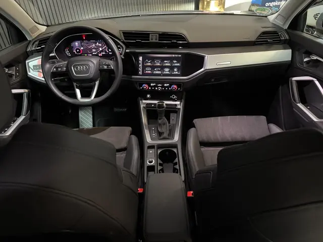 Audi Q3 35 TFSI Pro Line 2019 Benzine 33