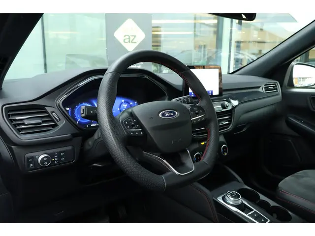 Ford Kuga 2.5 PHEV ST-Line X 2023 Hybride Benzine 24