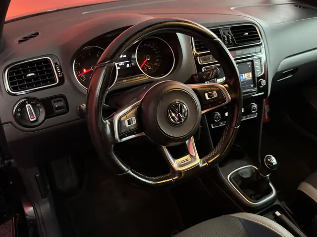Volkswagen Polo 1.4 TSI BlueGT 2017 Benzine 4
