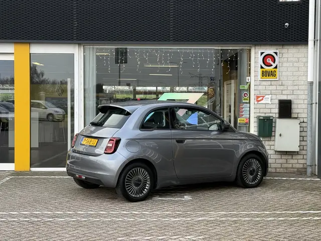 Fiat 500 Icon 42 kWh 2022 Elektrisch 23