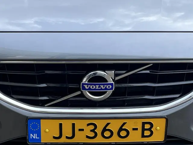 Volvo V40 2.0 T3 Momentum 2016 Benzine 43