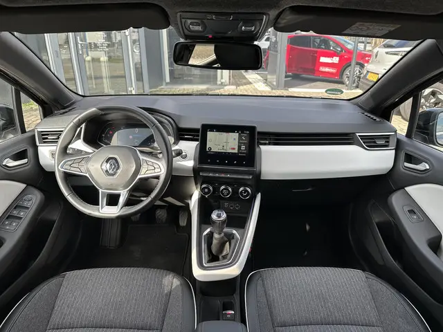 Renault Clio TCe 90 Techno 2023 Benzine 7