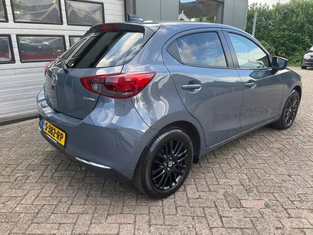 Mazda 2 1.5 Skyactiv-G Sportive 2023 Benzine 4