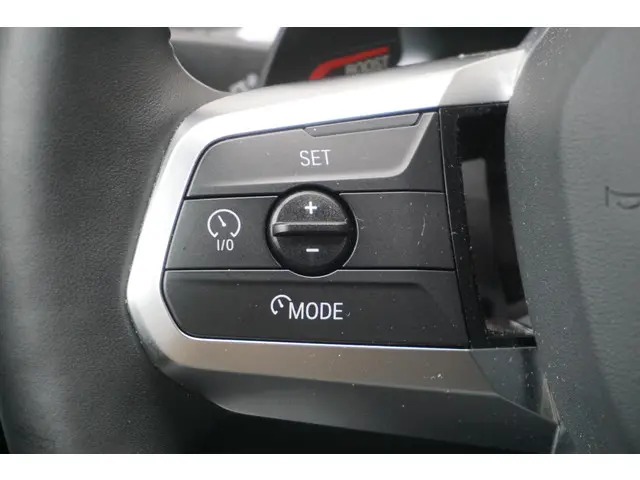 BMW X1 sDrive18i 2023 Benzine 25