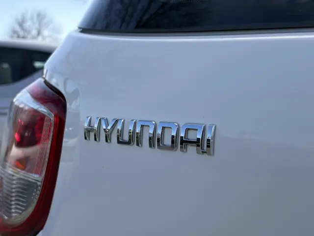 Hyundai i10 1.0i i-Motion Comfort 2017 Benzine 32