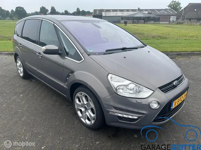 Ford S-Max 2