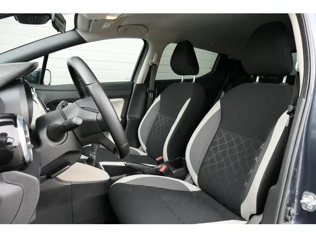 Nissan Micra 0.9 IG-T Business Edition 2018 Benzine 31