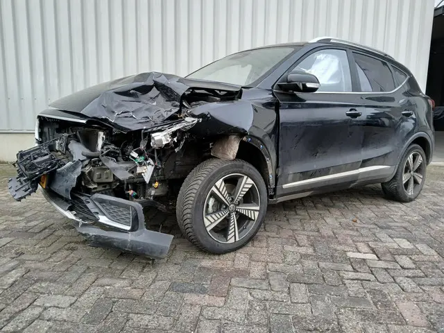 MG MG ZS EV Luxury 45 kWh SCHADEAUTO!! 2020 Elektrisch 2