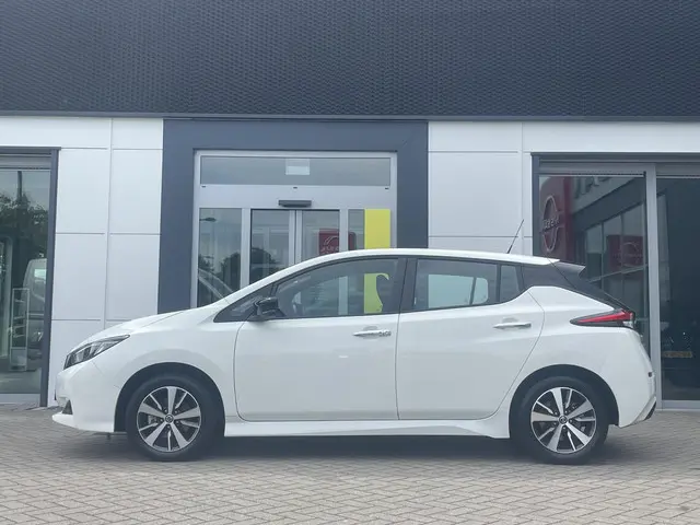 Nissan Leaf Acenta 40 kWh 2020 Elektrisch 15