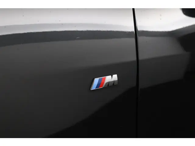 BMW 1 Serie 118i M-sport 2022 Benzine 51