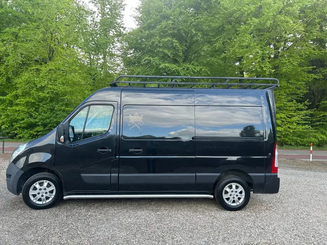 Renault Master T35 2.3 dCi L2H3 Energy 2018 Diesel 2